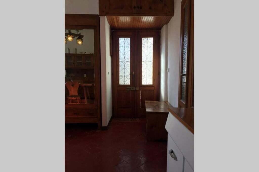 Nel Set Di Piccolo Mondo Antico Villa Viola Valsolda Buitenkant foto